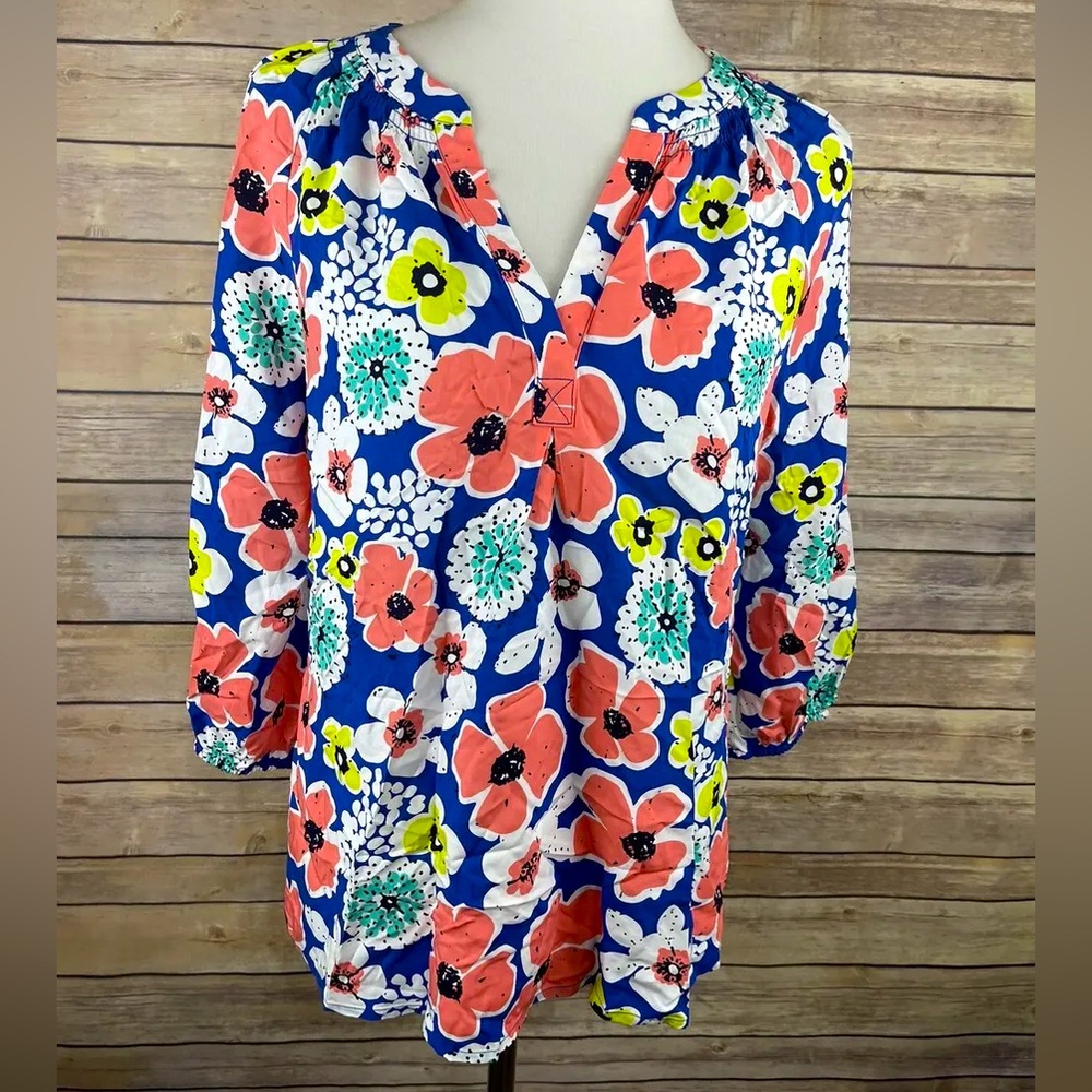 Crown & Ivy Floral Peasant Blouse Blue Coral Long Sleeve Top size M Medium